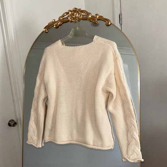 Edikted Cream V-Neck Oversized Cable Knit Sweater NWT - Picture 4 of 5
